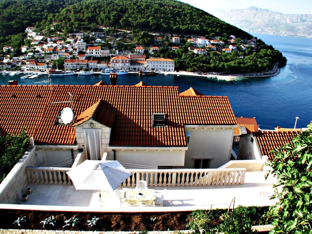 Apartment Martinic Pucisca Δωμάτιο φωτογραφία